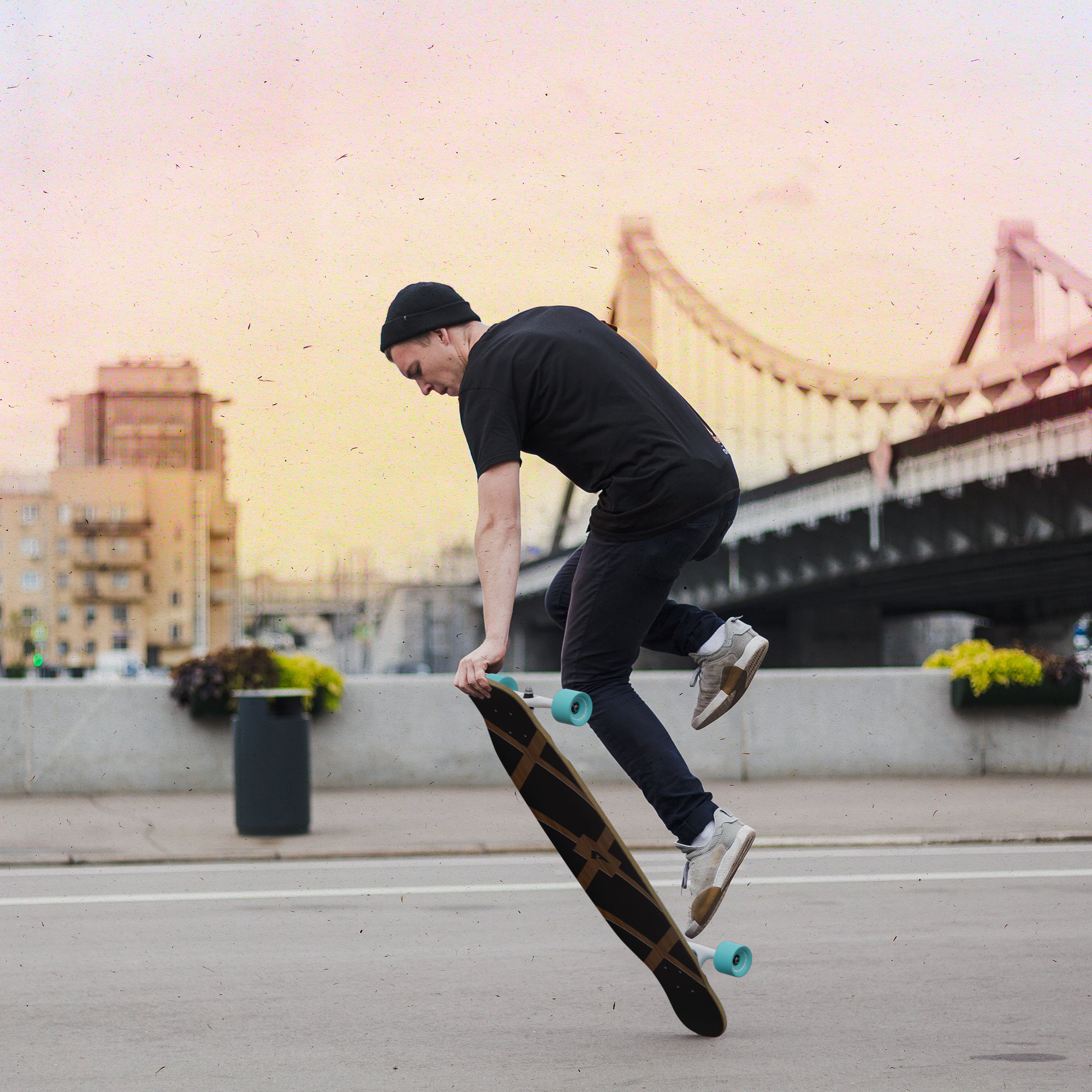 Apollo Testimonial Longboard Trick